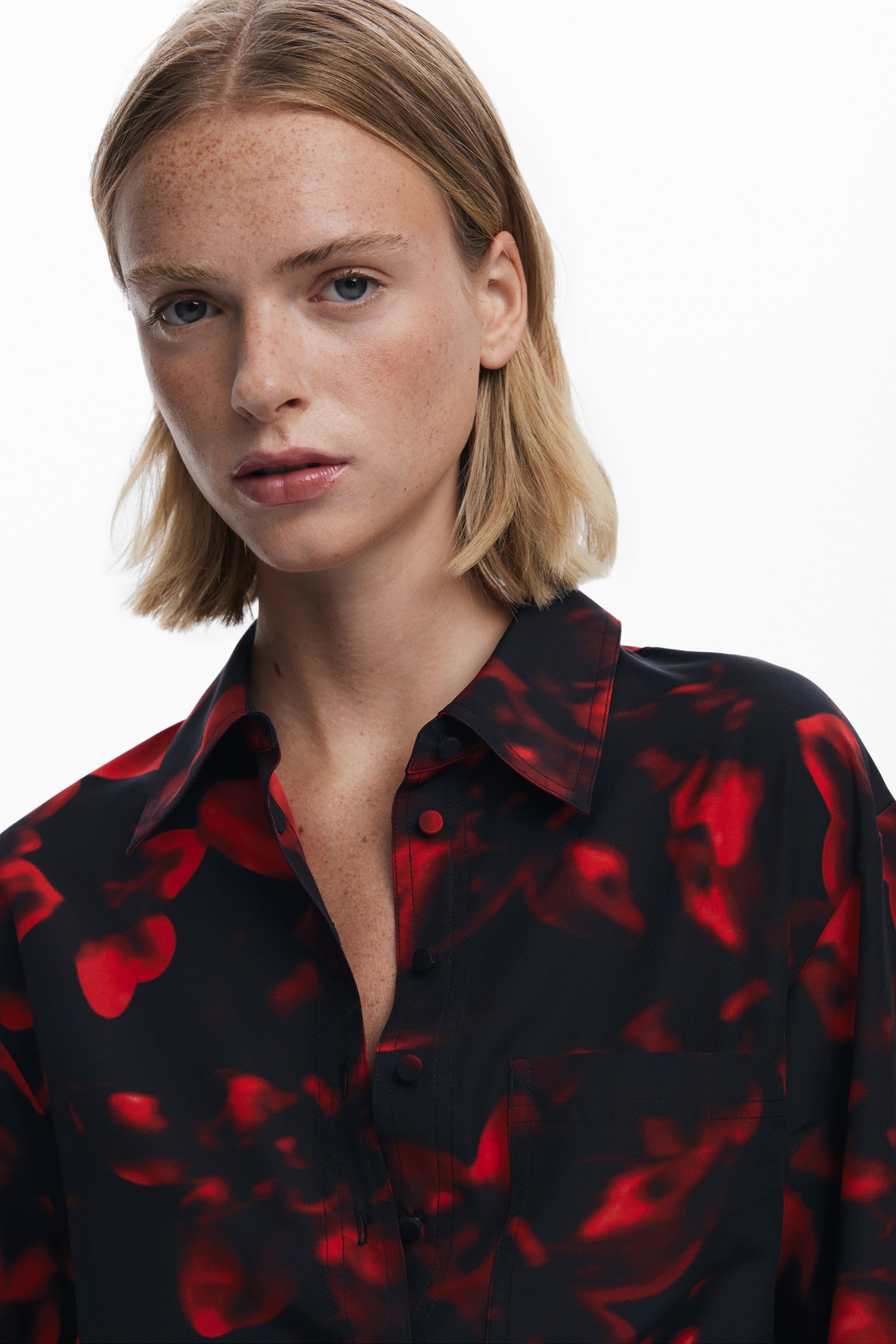 Floral Pleat Shirt Dress - Black/Red