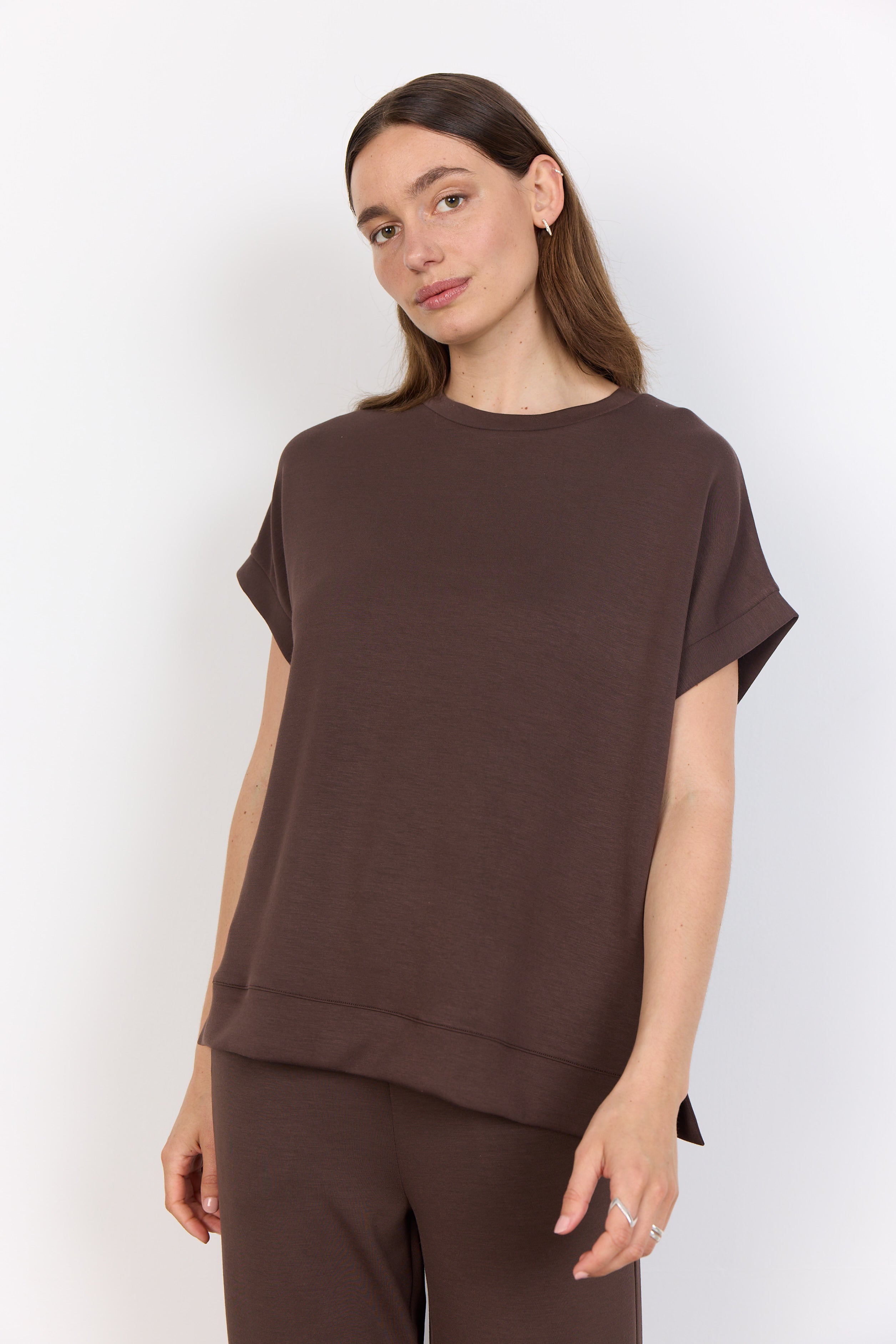 Banu Top - Chocolate