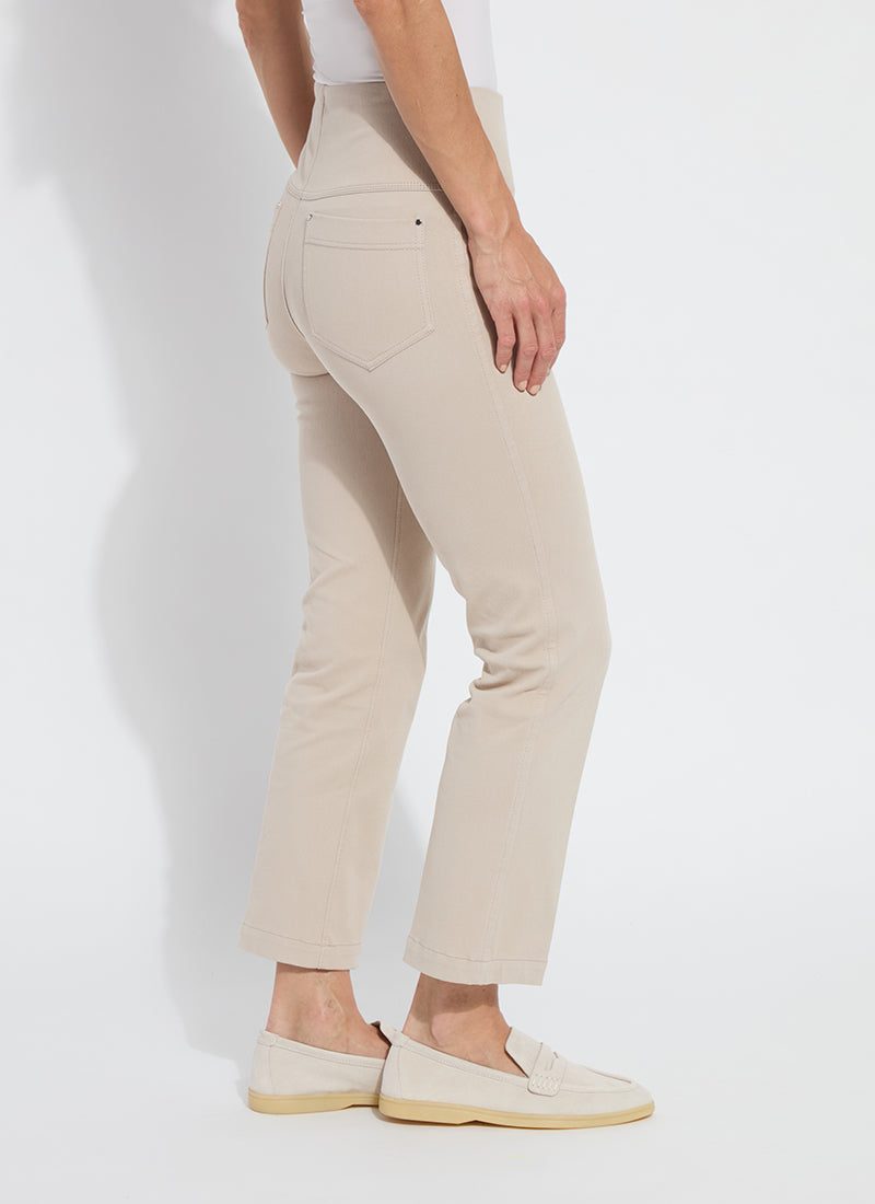 Ankle Grazer BootCut - Beige