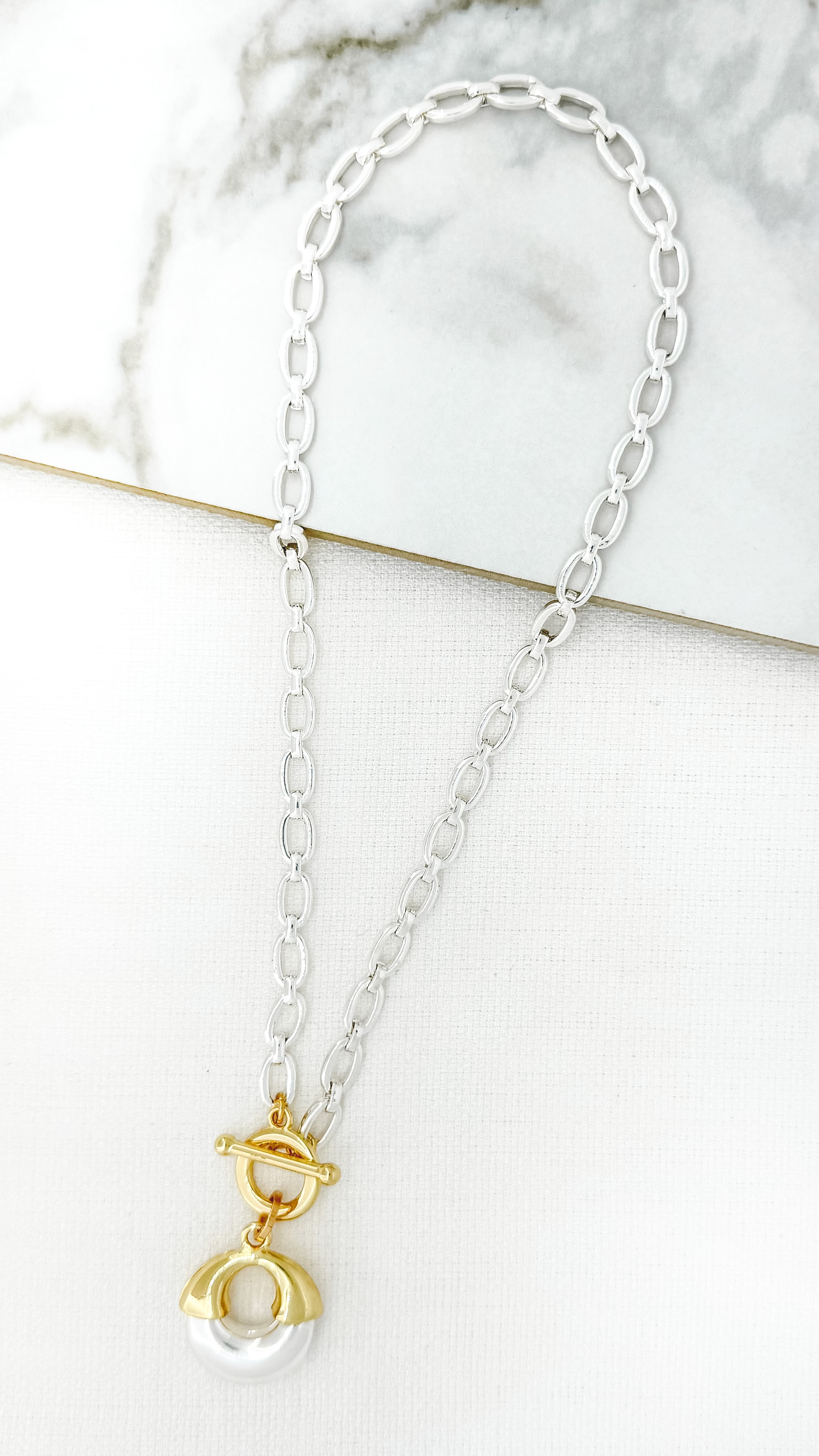 Short Round Pendant Necklace - Gold/Silver