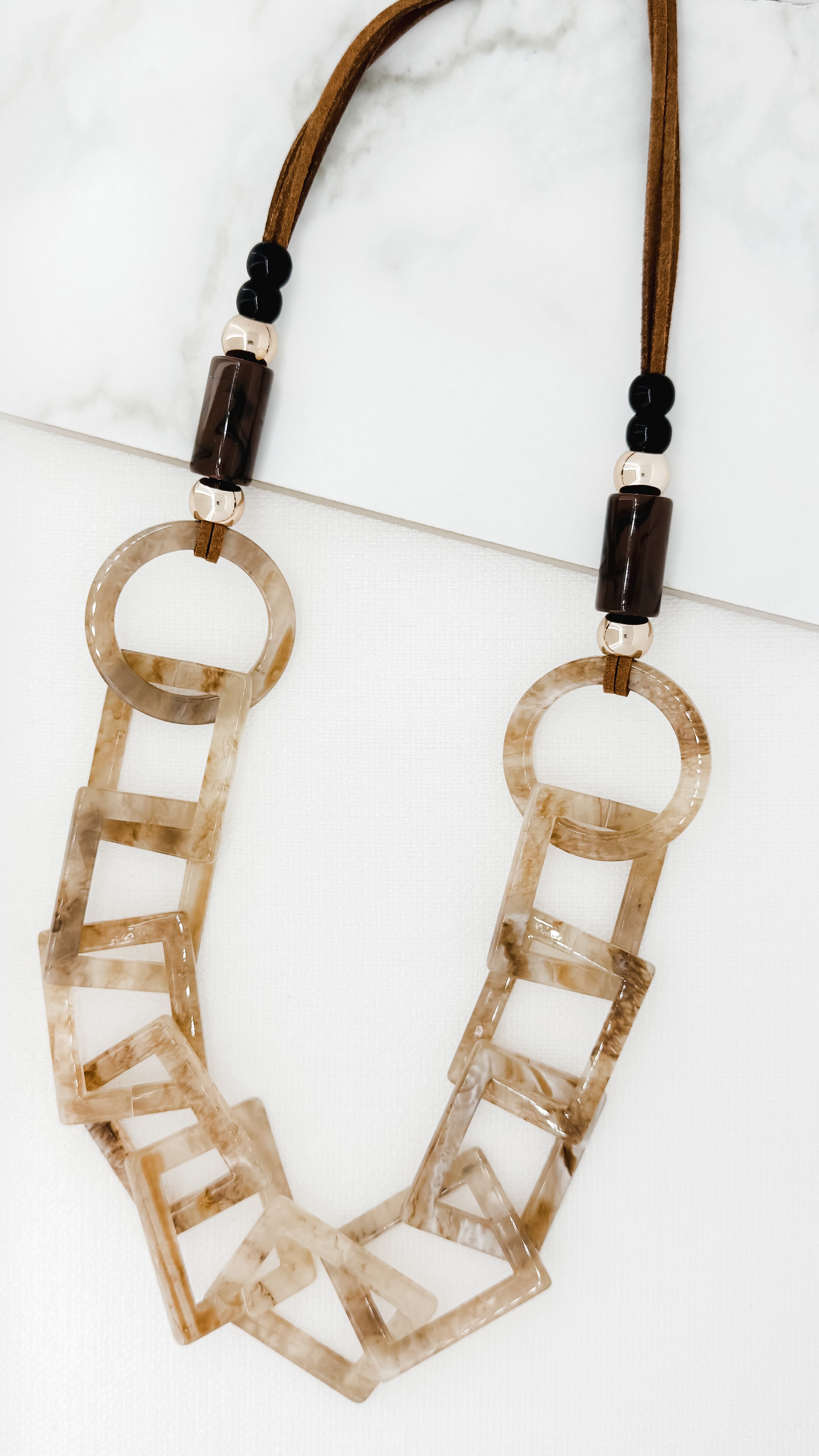 Short Shape Necklace - Brown
