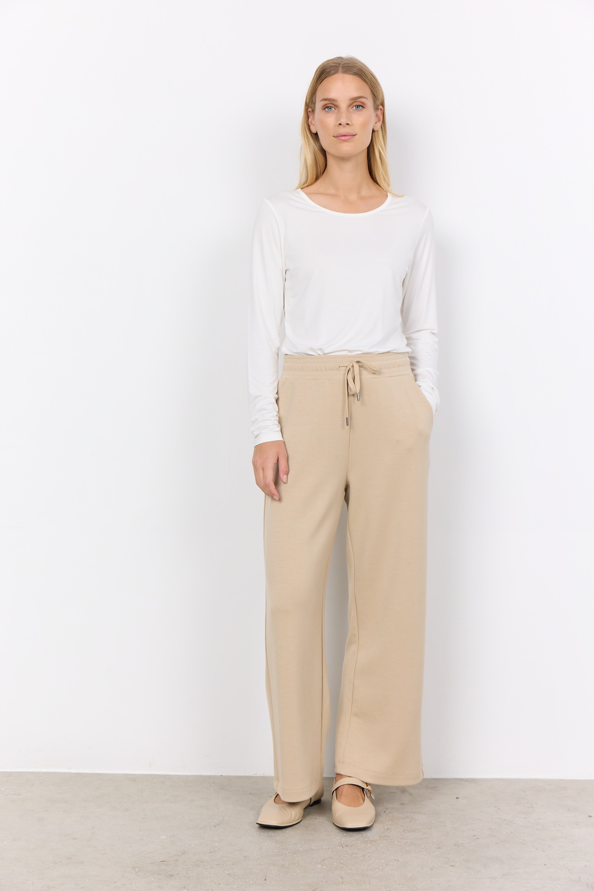 Banu Jogger Trouser - Sand