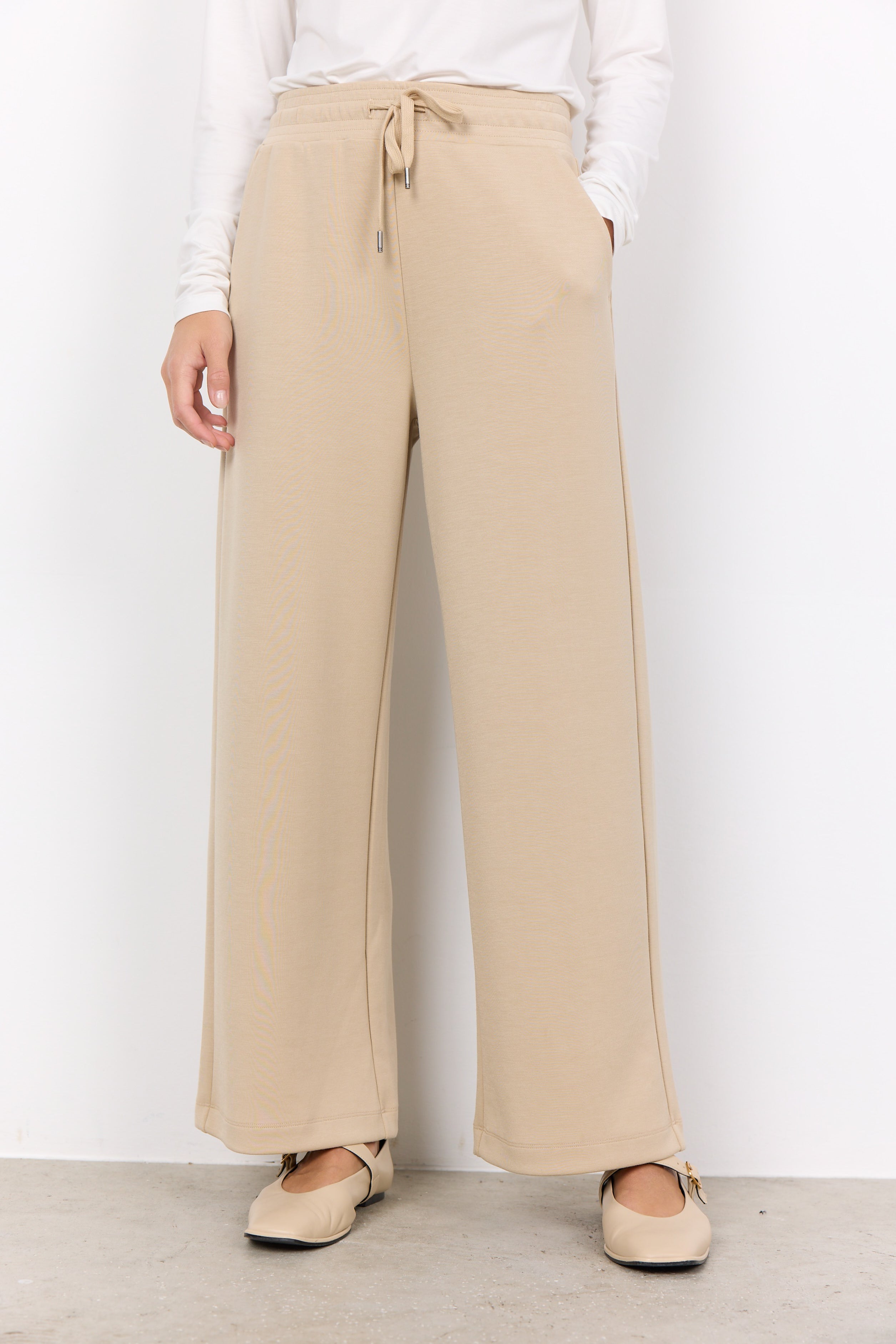 Banu Jogger Trouser - Sand