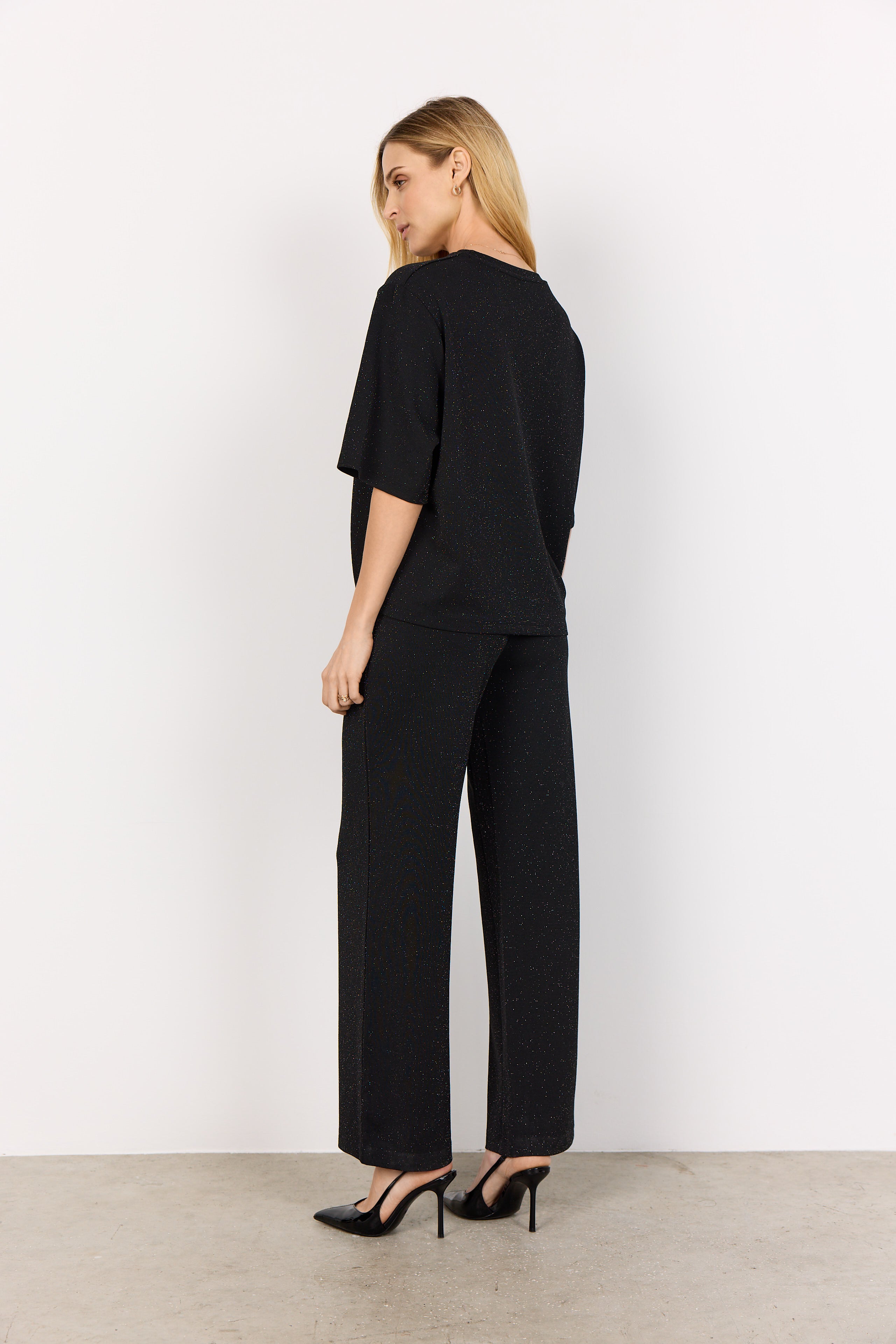 Andine Relaxed Sparkly T-Shirt - Black