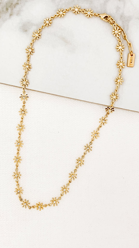 Daisy Necklace in Gold