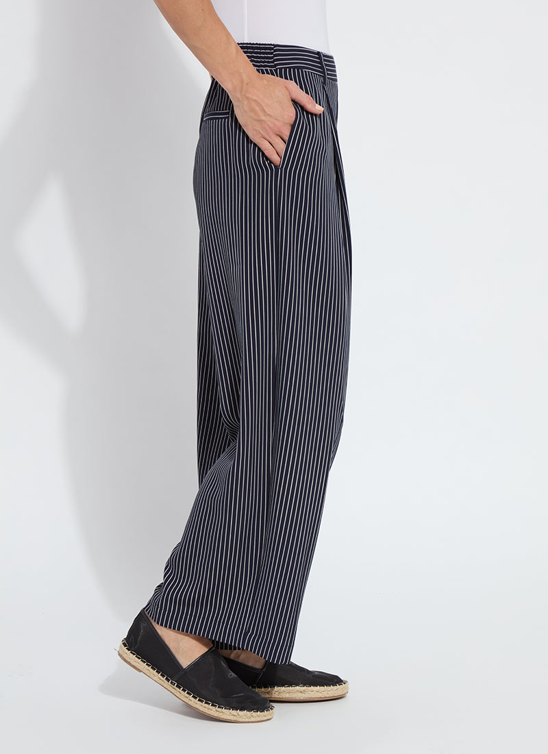 Clarette Pull On Trouser - Navy