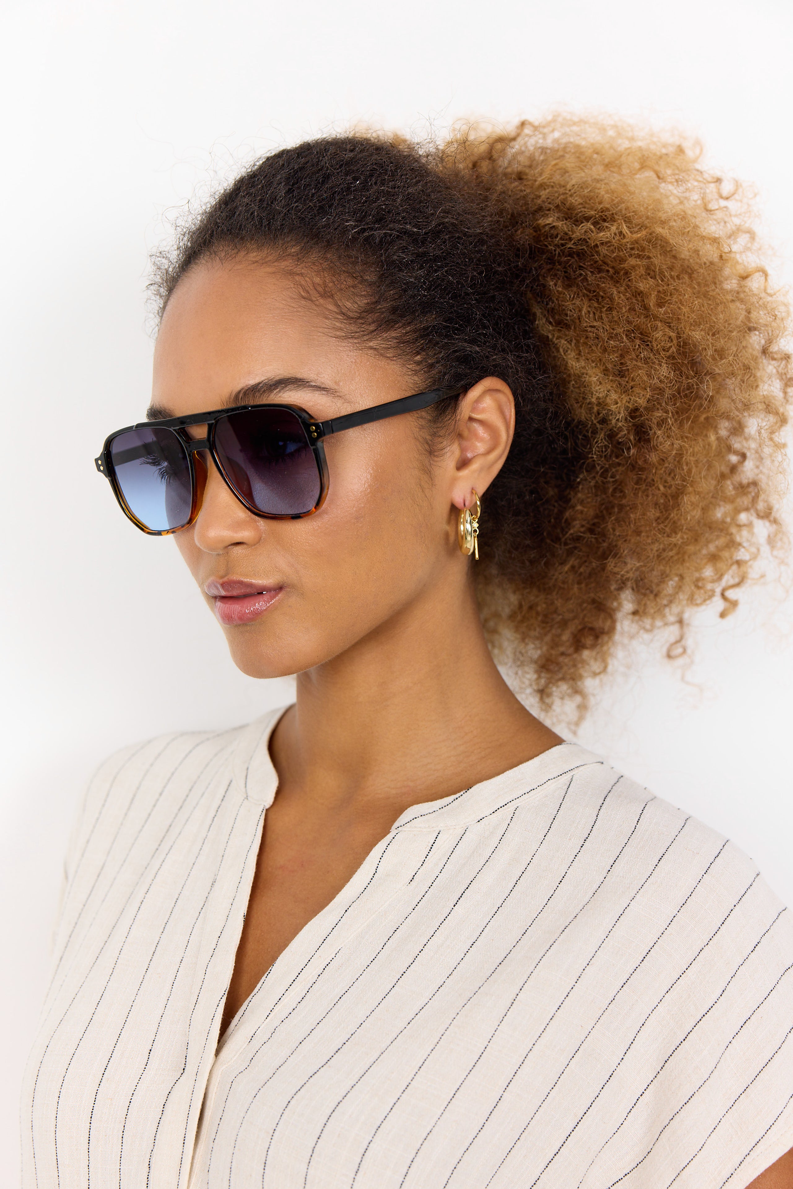 Pilot Sunglasses - Black/Tortoise Shell