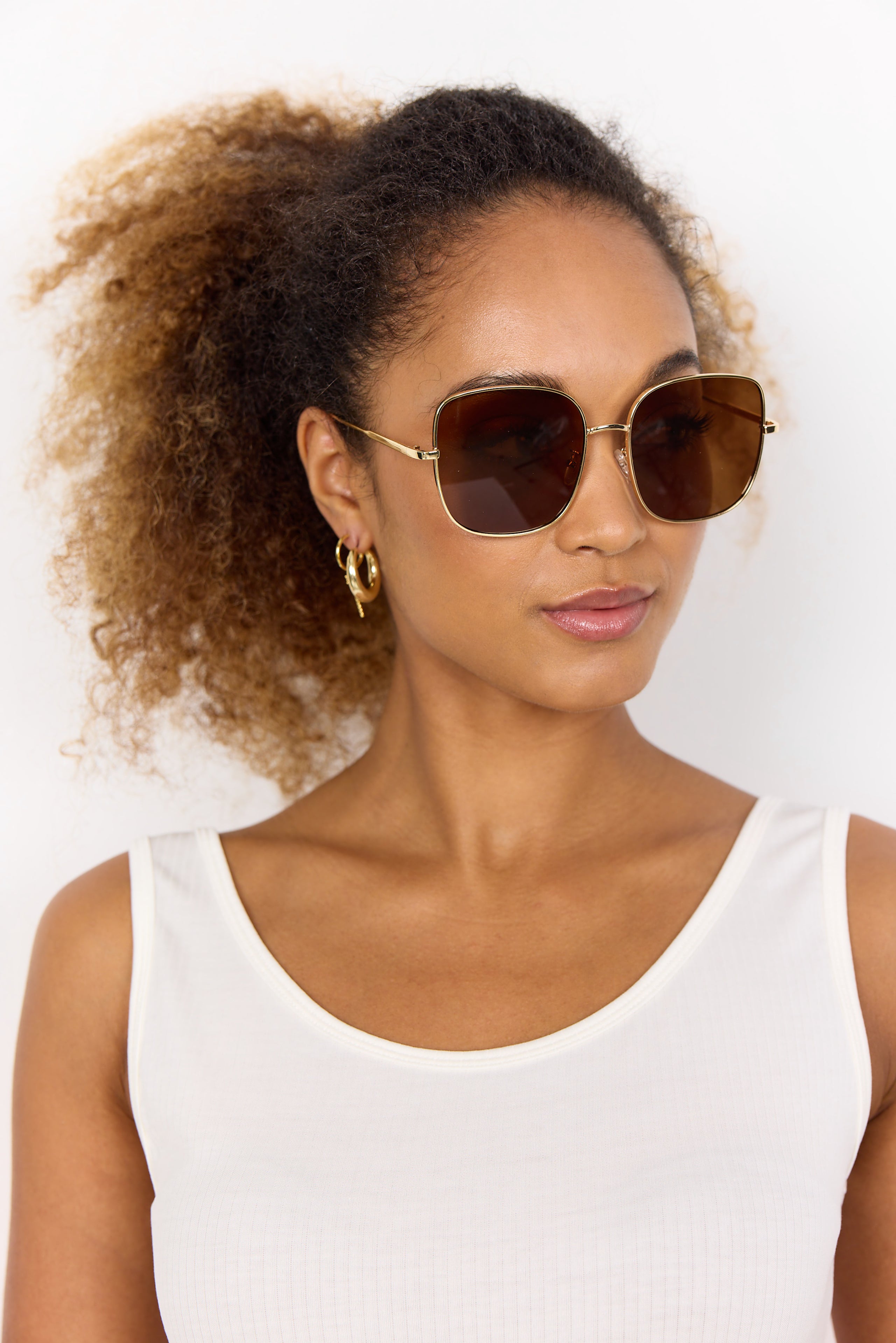 Oversized Sunglasses - Gold