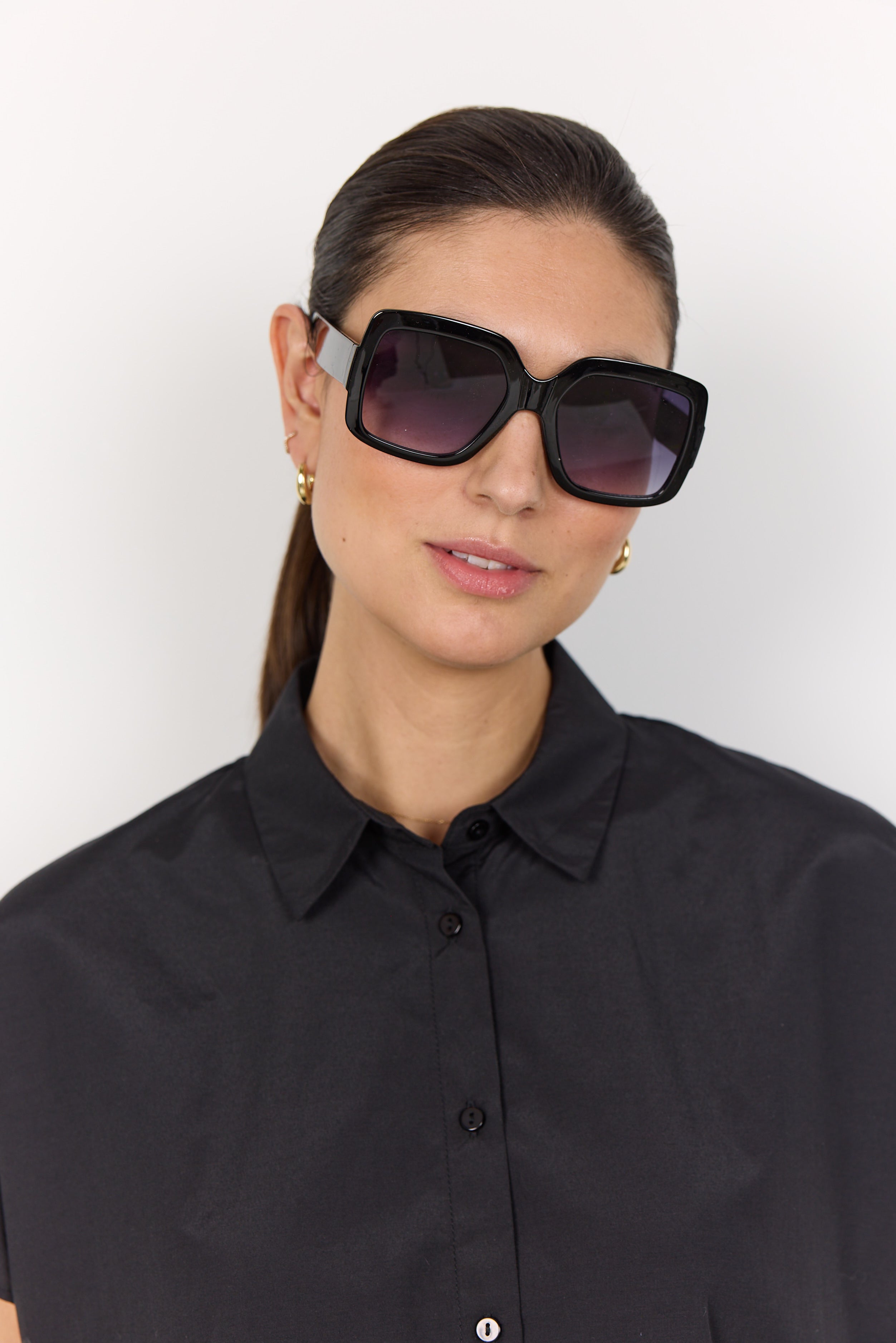 Square Sunglasses - Black