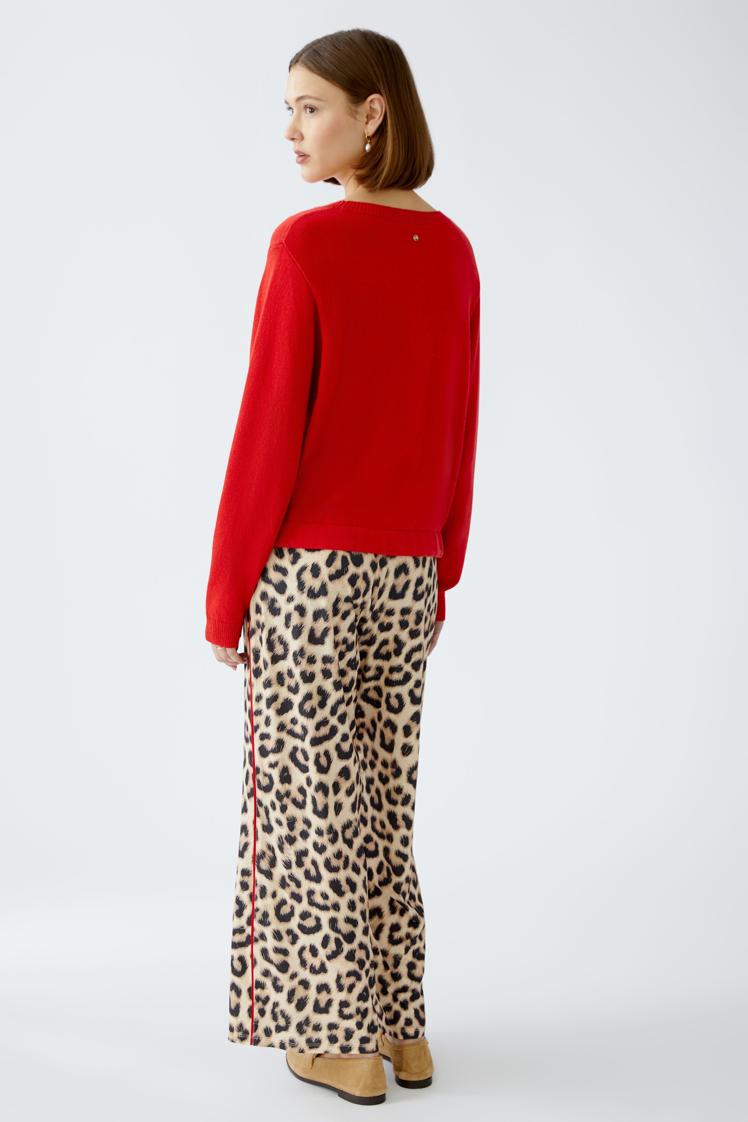 Relaxed Jumper - Red