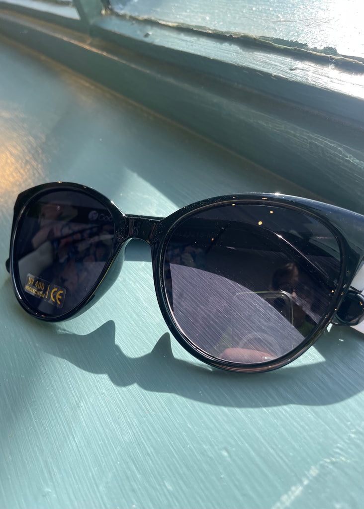 Millie Sunglasses in Black