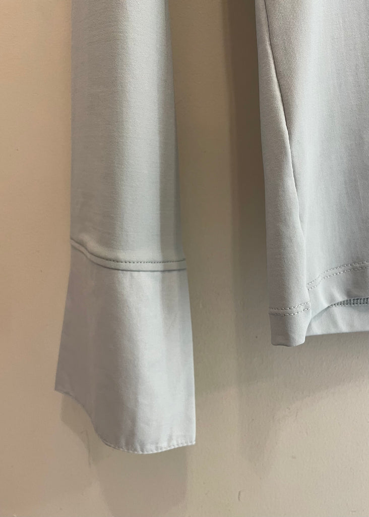 Sarah Stretch Shirt in Grey